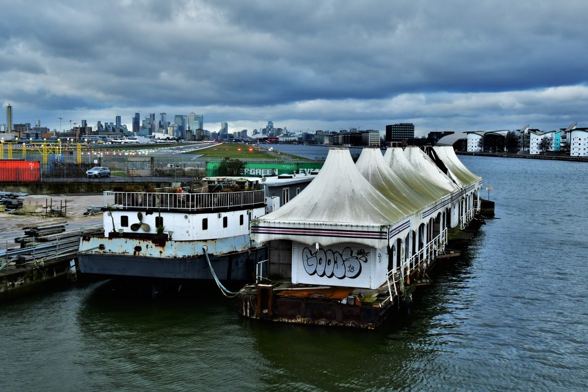Derelict London image by David Garnham (3)